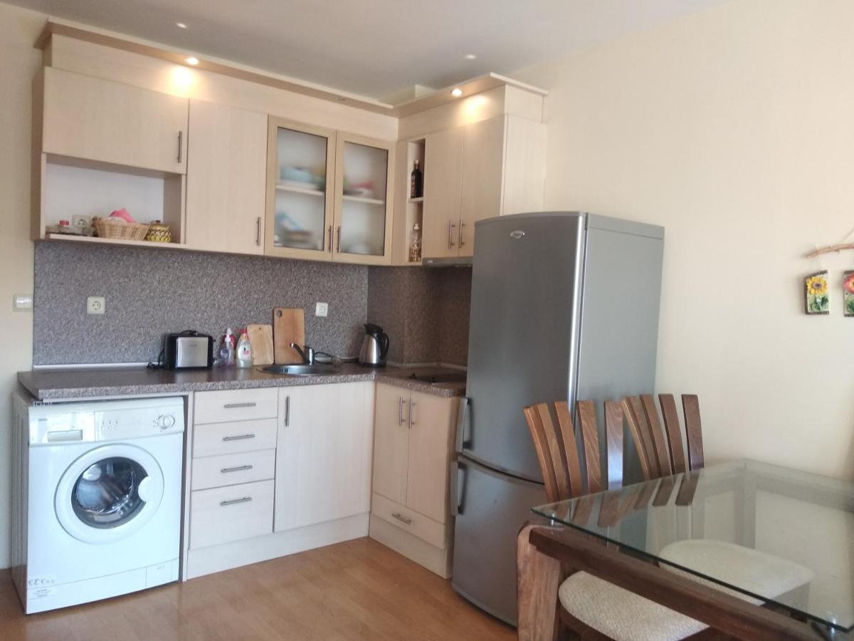 Dom-El Real Apartments 4 - Sveti Vlas Eksteriør bilde